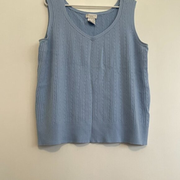 VINTAGE VTG WORTHINGTON Plus Size Light Blue Cable Knit Sleeveless Sweater Vest - Picture 3 of 8